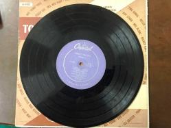Today's Top Hits By Today's Top Artists - Yabancı 33'lük Plak - 1950 AMERİKA BASKI (HOLLYWOOD CALIFORNIA) - ORTA BOY (MIDDLE) LP,  / Ella Mae Morse – The Blacksmith Blues, Les Baxter – Please Mr. Sun,  Kay Starr – I Wanna Love You, Ray Anthony – Bermuda,  Kay Starr – Wheel Of Fortune,  Les Baxter – Blue Tango, Norman Kaye –	Tell Me Why,  Les Paul, Mary Ford –	Tiger Rag