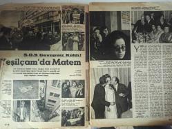 Ses Dergisi - 24 Şubat 1973 - Sayı:9 - Hülya Koçyiğit - Nevzat Pesen - Tamer Yiğit - İhsan Devrim - William Wyler - Ali Poyrazoğlu - Birgül Özakman - Filiz Akın - Lux Sabun Reklamı - Neşe Karaböcek - Neşe Karaböcek - Ayla Algan - Grace Kelly - Grace Kelly - Prenses Caroline - Behçet Nacar - Lale Belkıs - Zeynep Aksu - Bahar Erdeniz - Douglas Fairbanks - Therese Elman - Omo Deterjan Reklamı - Hülya Koçyiğit - Ali Şen - Aliye Rona - Kerem Yılmazer - Kahraman Kıral - Ali Şen - Kamuran Usluer - Nazan Adalı - Seden Kızıltunç - Seden Kızıltunç - Nazan Adalı - Anna Bolena - Ali Poyrazoğlu - Atıf Kaptan - Yılmaz Gruda - Müzeyyen Senar - Melek Görgün - Canan Öktem - Sabri Yorulmaz - Pınar Yorulmaz - Hale Soygazi - Piraye Uzun - Orkid Ped Reklamı - Tam Takım Dergi