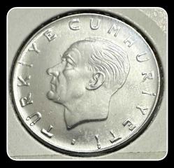 1978 Yılı 1 LİRA (ÇİL+) TCM78 “T.C Ters”