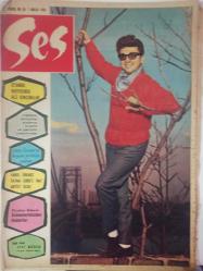 Ses Dergisi - 7 Aralık 1963 - Sayı:50 - Zeki Müren - Cary Grant - Varol Ürkmez - Fatma Girik - Wilhelm Kempff - Mildred Dilling - Naci Girgin - Ergun Köknar - Feridun Karakaya - Ömer İnönü - Haldun Taner - Edward Albee - Ercüment Karacan - Cemile Karacan - Metin Serezli - Nisa Serezli - Tuncel Kurtiz - Haldun Dormen - Ayfer Feray - İzzet Günay - Şevket Rado - Varol Ürkmez - Mahir Özerdem - Brigitte Bardot - Fikret Hakan - Türkan Şoray - Mehmet Dinler - Fikret Arıt - Cezmi Ar - Ahmet Kostariga - Türkan Şoray - Stephen Boyd - Arthur Schnitzer - Romy Schneider - Anna Magnani - Nathalie Wood - Sammy Davis - Bir Gecelik Aşk fotoroman - Delphine Seyrig - Cary Grant - Audrey Hepburn - Pervin Par - Vahi Öz - Zeynep Değirmencioğlu - Muhterem Nur - Efgan Efekan - Hulusi Kentmen - Orhan Günşiray - Duke Ellington - Richard Harris - Altan Karındaş - Huri Zuhal - Janet Leigh - Bette Davis - Robert Mitchum - Mercouri Dassin fotoğraf ve haberi  - Tam Takım Dergi