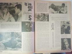 Ses Dergisi - 21 Ağustos 1965 - Sayı:34 - Belgin Doruk - Ayhan Işık - Selda Alkor - Hülya Koçyiğit - Ahmet Mekin - Sophia Loren - Carlo Ponti - Belgin Doruk - Yul Brynner - Virginia Gilmore - Sal Mineo - Frank Sinatra - Rosalind Russell - Mia Farrow - Karım Nerede? fotoromanı - George Ardisson - Eddie Fisher - Elizabet Taylor - Sue Lyon - Ayten Kaçmaz - Cüneyt Gökçer - Lex Barker - Öztürk Serengil - Danny Carrel - Claudia Cardinale - Ajda Pekkan - Sevda Ferdağ - Atıf Yılmaz - Lütfi Akad - Memduh Ün - Metin Erksan - Natuk Baytan - Denizden Gelen Kadın fotoromanı - Ekrem Bora - Joan Collins - Gülgün Ok - Arçelik Buzdolabı Reklamı - Françoise Hardy - Miguel Amador - Marc Aryan - Yarınlar Bizim Olacak Fotoromanı - Cary Grant - İngrid Bergman - Reksona Sabun Reklamı fotoğraf ve haberi - Tam Takım Dergi
