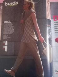 Burda Kadın Moda Dergi Ağustos 1999 şık ve spor kıyafetler,elbiseler kruvaze ceketler,pantolonlar bluzlar ,çocuk kıyafetleri  patronları ve anlatımı içindedir