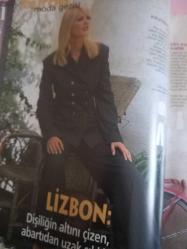 Burda Kadın Moda Dergi Ağustos 1999 şık ve spor kıyafetler,elbiseler kruvaze ceketler,pantolonlar bluzlar ,çocuk kıyafetleri  patronları ve anlatımı içindedir