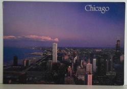 ŞEHİR KARTPOSTALI-ABD/CHICAGO YUKARIDAN GECE GÖRÜNTÜSÜ,ARKASINA YAZILMIŞ,RENKLİ, 12 X 17 CM EBADINDA - 1950'LER, 1960'LAR, 1970'LER, 1980'LER
