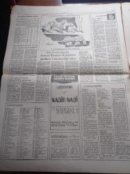 Yeni Ortam Gazetesi - 15 Eylül 1972 - Kemal Bisalman - Oya Baydar - Yaşar Kemal Denizler Kurudu Yazı Dizisi - Aziz Nesin - Selim İleri Senarist Oldu - Bekir Yıldız - Kerim Korcan - Erkan Yücel - Gülriz Sururi Evet Evet Oyununda  - Ceyhun Atuf Kansu - Süleyman Demirel Türkiye Diktatör İhtiyacı İçinde Değildir - Turhan Feyzioğlu Ferit Melen'i Övdü - Profesör Mümtaz Sosyal Duruşmadan Vareste Tutuldu - Vietnam - Nixon - Henry Kissinger - Kırım Türkleri Yurtlarına Dönmek İçin BM'e Başvurdu