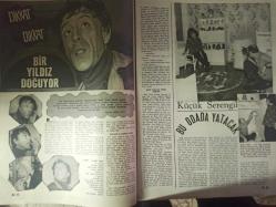 Ses Haftalık Aktüalite Sinema Tiyatro Müzik ve Gençlik Mecmuası Dergisi- - 27 Mart 1971 - Sayı:13 - Orta sayfa Türkan Şoray posteri-Esen Püsküllü - Ekrem Bora - Gina Lollobrigida - Türkan Şoray - Nüzhet Birsel - Necla Birsel - Birol Erdem - Burt Lancaster - Bülent Ufuk - Debbie Reynolds - George Sanders - Mia Farrow - Jane Fonda - Elke Sommer - Feridun Karakaya - Şefik Döğen - Margerata Pogonat - Gina Lollobrigida - Milko Skofic - Hülya Koçyiğit - Cüneyt Arkın - Betül Işıl - Münir Özkul - Öztürk Serengil - Selma Güneri - Çetin İnöntepe - Rüştü Asyalı - Mustafa Kafalı - Necati Karakaya - Eşref Şefik - Necati Karakaya - Çetin Esen Kaftan - Ahmet Berman - Türkan Şoray - Figen Han - Aynur Aydan - Gülgün Erdem - Feri Cansel - Fatma Girik - Seher Şeniz - Melek Görgün - Şefik Uyguner - Haldun Dormen - Deniz Uyguner - Rezzan Abidinoğlu - Pe Re Ja Krem Reklamı - Dergi Tam Değildir Sadece 20 Sayfası Mevcuttur