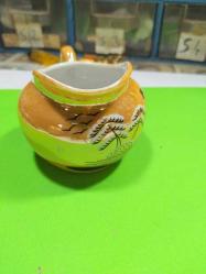 P77-----JAPONYA ÜRETİMİ GEYŞA KADIN RESİMLİ PORSELEN SÜTLÜK