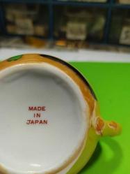 P77-----JAPONYA ÜRETİMİ GEYŞA KADIN RESİMLİ PORSELEN SÜTLÜK