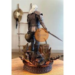 The Witcher Geralt Figür  25 Cm