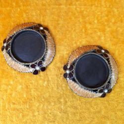 VINTAGE EL YAPIMI MİNELİ ÇİÇEKLER DEKORLU BİR ÇİFT PİRİNÇ  MUMLUK