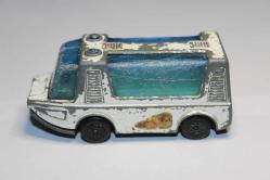 Matchbox (1971) Stretcha Fetcha ambulans (no. 46)