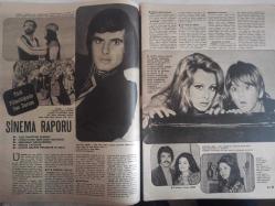 Ses Haftalık Aktüalite Sinema Tiyatro Müzik ve Gençlik Mecmuası Dergisi - 12 Mayıs 1973 - Sayı:20 - Hülya Koçyiğit - İsmail Dümbüllü - Türkan Şoray - Tarık Akan - Serdar Gökhan - Hale Soygazi - Meral Zeren - Fatma Belgen - Zeki Müren - Nesrin Sipahi - Gönül Yazar - Orhan Gencebay - Barış Manço - Rıza Silahlıpoda - Sevim Tuna - Murat Soydan - Selma Güneri - Fikret Hakan - Sadri Alışık - Sevda Ferdağ - Nebahat Çehre - Ekrem Bora - Fatma Girik - OMO Deterjan Reklamı - Seyyal Taner - Sırrı Elitaş - Serdar Gökhan - Yıldırım Gencer - Hüseyin Zan - Seyyal Taner - Ali Yaver - Bora Ayanoğlu - Kerem Yılmazer- Pe Re Ja Klavye Reklamı - Leslie Caron - Michael Laughlin - Murat Soydan - Siemens Ev Süpürgesi Reklamı - Hülya Koçyiğit - Selim Soydan - Gülşah - Barbra Streisand - Mary Pickford - John Osborne - Semih Sergen - Arsen Göze - Aziz Nesin - Ali Poyrazoğlu - Murat 124 Araba Reklamı - Tam Takım Dergi