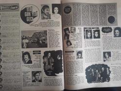 Ses Haftalık Aktüalite Sinema Tiyatro Müzik ve Gençlik Mecmuası Dergisi - 12 Mayıs 1973 - Sayı:20 - Hülya Koçyiğit - İsmail Dümbüllü - Türkan Şoray - Tarık Akan - Serdar Gökhan - Hale Soygazi - Meral Zeren - Fatma Belgen - Zeki Müren - Nesrin Sipahi - Gönül Yazar - Orhan Gencebay - Barış Manço - Rıza Silahlıpoda - Sevim Tuna - Murat Soydan - Selma Güneri - Fikret Hakan - Sadri Alışık - Sevda Ferdağ - Nebahat Çehre - Ekrem Bora - Fatma Girik - OMO Deterjan Reklamı - Seyyal Taner - Sırrı Elitaş - Serdar Gökhan - Yıldırım Gencer - Hüseyin Zan - Seyyal Taner - Ali Yaver - Bora Ayanoğlu - Kerem Yılmazer- Pe Re Ja Klavye Reklamı - Leslie Caron - Michael Laughlin - Murat Soydan - Siemens Ev Süpürgesi Reklamı - Hülya Koçyiğit - Selim Soydan - Gülşah - Barbra Streisand - Mary Pickford - John Osborne - Semih Sergen - Arsen Göze - Aziz Nesin - Ali Poyrazoğlu - Murat 124 Araba Reklamı - Tam Takım Dergi