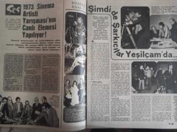 Ses Haftalık Aktüalite Sinema Tiyatro Müzik ve Gençlik Mecmuası Dergisi - 19 Mayıs 1973 - Sayı:21 - Serdar Gökhan - Fatma Belgen - Füsun Önal - Bora Ayanoğlu - Mine Koşan - Ülkü Erakalın - Ahmet Özhan - Temel Gürsu - Hale Soygazi - Berç Kürkçüyan - Esin Engin - Türkan Şoray - Murat Soydan - Muazzez Arçay - Gazanfer Özcan - Nilüfer - Yasemin - Akın Tekstil Reklamı - Emel Sayın - Murat Soydan - Zaliha - Nurhan Damcıoğlu - Cahit Tanman - Cahit Tanman - Meryem Ana - Sevda Ferdağ - Rod Taylor - Mary Hilem - Orhan Gencebay - Hale Soygazi - İzzet Günay - Cutex Ruj Reklamı - Fatma Belgen - Serdar Gökhan - Adnan Veli - Umur Bugay - Oktay Arayıcı - Ülkü Tamer - Sadık Şendil - Kardemir Konduk - Cengiz Gündoğdu - Ferhan Şensoy - Zeki Alasya - Haldun Taner - Rupen Özer - Zeki Alasya - Kemal Sunal - Ayşen Gruda - Metin Akpınar - Ahmet Gülhan - Bilge Şen - Nevin Larçinoğlu - Ediz Hun - Tam Takım Dergi