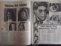 Ses Haftalık Aktüalite Sinema Tiyatro Müzik ve Gençlik Mecmuası Dergisi - 22 Aralık 1973 - Sayı:52 - Filiz Akın - Cüneyt Arkın - Türkan Şoray - İrfan Ünal - Kadir İnanır - Hürrem Erman - Hülya Koçyiğit - Tarık Akan - Emel Sayın - Fatma Girik - Tamer Yiğit - Memduh Ün - Zeynep Değirmencioğlu - Zeynep Aksu - Ümit Utku - Neşe Karaböcek - Hulki Saner - Yıldırım Önal - Semih Sezerli - Yıldırım Önal - Laurence Harvey - Fikret Hakan - Filiz Akın - Onat Kutlar - Sami Şekeroğlu - Bela Lugosi - Max Screck - Jack Plance - Emel Sayın - Zeki Müren - Türkan Şoray - Müşfik Kenter - Barış Manço - Halit Kıvanç - Tarık Akan - Ertem Eğilmez - Lütfi Akad - Meral Taygun - Genco Erkal - Müşfik Kenter - Tarık Buğra - Erdoğan Engin - Haldun Taner - Seyhan Karabay - Fehiman Uğurdemir - Ünal Büyükgönenç - İlker İnanoğlu - Necdet Tosun - Nilüfer - Gönül Ülkü - Gazanfer Özcan - İzzet Günay - Berrin Tokgöz - Belgin Doruk - Ayhan Işık - Kartal Tibet - Lee Marvin - Murat 124 Araba Reklamı - Tam Takım Dergi