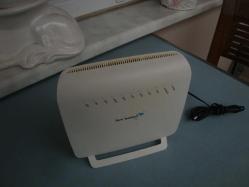 ZyXEL VMG3312-B10B ( Türk Telekom ) 300 Mbps Wireless VDSL2 MODEM + ADP -  2. EL ÇOK TEMİZ DURUMDA