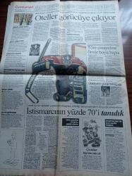 Cumhuriyet Gazetesi - 4 Nisan 2002 - Cumhurbaşkanı Ahmet Necdet Sezer Avrupa Birliği Tek Seçenek Değil - İsrail Ordusu Filistin'de İşgale Devam Ediyor - Barış Gönüllülerine Bomba - AKP'de Restleşme Henüz Parti Olamadık - Türkiye Kupası Kocaelispor'un - Tüyap 7. İzmir Kitap Fuarı - İran'la Cemil Bayık Sorunu - Hollandalı Heyet PKK İçin Kanıt Gerekli - Kuzey Irak'ta PKK Yeni Parti Kurdu