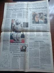 Cumhuriyet Gazetesi - 28 Mart 2003 - AKP Hükümeti Savaşı Fırsat Bildi Kadrolaşmayı Arttırdı - ABD Irak'ta Aslan Payını Bırakmıyor İngiltere Kızgın Rusya Ve Fransa Panikte - İstanbul'da 7 Bin Kişi Irak'ta Savaşa Hayır Yürüyüşü Yaptı - Deniz Gezmiş - Harun Karadeniz - Sony'nin Ürettiği Robot Konuşuyor Şarkı Söylüyor Dans Ediyor - Mediha Uçan 67 Yaşında Usta Gemici Oldu