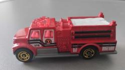 MATCHBOX 2011 YILI INTERNATIONAL PUMPER  ALTIN SARI JANT SIFIR HİÇ KULLANILMAMIŞ SERGİLENMEMİŞ