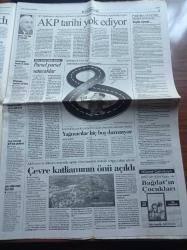 Cumhuriyet Gazetesi - 22 Mayıs 2003 - Sürgünün 139. Yılında Çerkesler Yazı Dizisi - Futbolumuzda Yabancı Kavgası - Galatasaraylı Ârif Erdem'den Centilmenlik Mesajı - 3. Uluslararası Akdeniz Karikatür Yarışması - Uludağ'da Tarikat Villaları - Neşter Operasyonu İddianamesi - Yeni Cumhuriyet Başsavcısı Nuri Ok Dokunulmazlıklar Sınırlandırılmalı - Nuri Bilge Ceylan'ın Uzak Filmi Cannes'da Ödüle Yakın - Sözde Ermeni Soykırımı - Bush Savaş İçin Halkını Kandırdı