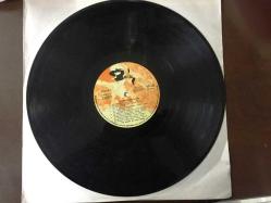 CLASSICS MOOG INDIGO - THE SOUND OF CRISS CROSS - Yabancı 33'lük Plak - KAPAK YOK, YALNIZCA PLAK - TÜRKİYE BASKI