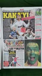 Sözcü Gazete 9 Aralık 2012 Kanuni Sizin Ecdadınız Da Atatürk Değil Mi ?,Recep Tayyip Erdoğan,Selami Öztürk,Türkan Şoray,Burak Yılmaz,Umut Bulut,Ufuk Ceylan,Samet Aybaba,Wesley Sneijder,Diego Ribas,Kaka,Yekta Kurtuluş,Sadri Şener,Şenol Güneş,Gökhan Gönül,Aykut Kocaman,Frank De Boer,Mert Fırat,İbrahim Tatlıses,Muhammed Mursi,Fernando Alonso,Sebastian Vettel,Bernie Ecclestone,Kimi Raikonen,Mahmud Abbas,Kadir Topbaş,Cübbeli Ahmet Hoca,Tuborg-Arçelik Reklamı