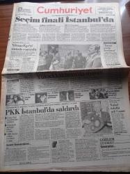 Cumhuriyet Gazetesi - 18 Ekim 1991 - Seçim Finali İstanbul'da - Refah Partisi Milletvekilleri Yüksekkaldırım'da Genelev Önünde Siyaset - Fahriye Abla - Müjde Ar - Nobel Ödüllü Udi Coase - PKK İstanbul'da Saldırdı