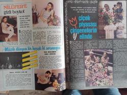 Ses Haftalık Aktüalite Sinema Tiyatro Müzik ve Gençlik Mecmuası Dergisi - 21 Haziran 1980 - Sayı:3 - Çiçek piyasası Çingenelerin elinde-Memduh Ün - Fatma Girik - Sevda İmat - Türkan Şoray - Nisan Yönder - Nilüfer - Şakir Öner Günhan - Tanıdığım Ünlüler - Lale Mutfak Elbiseleri Reklamı - Bateş Hayvanlar Ansiklopedisi Reklamı - Dergi Tam Değildir Sadece 8 Sayfası Mevcuttur