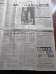 Cumhuriyet Gazetesi - 4 Ağustos 1997 - Atina'da Yapılan Dünya Şampiyonası 100 Metre Finali - Yılın En İyisi Maurce Green - Sıcakta Maç Oynatmak Cinayet - Bülent Ecevit Köktendincilerin Mali Kaynaklarının Ortaya Çıkarılacağını Açıkladı - Mir Uzay İstasyonu - 2000'lerin Komutanı Belirlendi - Vali Kutlu Aktaş Kaçak Kuran Kursları Kapatılacak - İslamcı Yazar İsmail Nacar İmam Hatipler İslama Aykırı