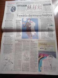 Cumhuriyet Gazetesi - 7 Mart 2004 - Fenerbahçe Başkanı Aziz Yıldırım'dan Sadettin Saran'a Savaş - Fethullah Gülen'in Serüveni Yazı Dizisi - Grup Yorum'un Eski Solisti Gülbahar - Funda Arar - İlk İnsana Ait Dişler Bulundu - Emekçilerden Başbakan Recep Tayyip Erdoğan'a Protesto - Madenler Mercek Altında - Basın Özgürlüğü Kalmadı - Deniz Baykal - Masum Türker - Yunanistan'da Seçim Heyecanı