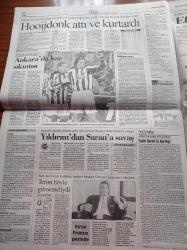 Cumhuriyet Gazetesi - 7 Mart 2004 - Fenerbahçe Başkanı Aziz Yıldırım'dan Sadettin Saran'a Savaş - Fethullah Gülen'in Serüveni Yazı Dizisi - Grup Yorum'un Eski Solisti Gülbahar - Funda Arar - İlk İnsana Ait Dişler Bulundu - Emekçilerden Başbakan Recep Tayyip Erdoğan'a Protesto - Madenler Mercek Altında - Basın Özgürlüğü Kalmadı - Deniz Baykal - Masum Türker - Yunanistan'da Seçim Heyecanı