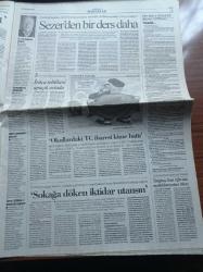 Cumhuriyet Gazetesi - 13 Ekim 2006 - Google'dan Microsoft'a Darbe -Başarılı Tenisçi İpek Şenoğlu- - Rallide Fırtına Koptu - Bol Sıfırlı Bir Müzayede - Cüce Gezegen Su Kaynağı Olabilir - Orhan Pamuk Nobeli Aldı - Ermeni Tasarısı Fransız Parlamentosu Tarafından Kabul Edildi - Mehmetçik Lübnan'a Uğurlandı