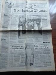 Cumhuriyet Gazetesi - 16 Temmuz 2003 -  Pierre Van Hoijdonk Kurtarıcı Mı - Okan Buruk'tan Galatasaray'a Mesaj Seve Seve Oynarım - Şilili Yazar Roberto Bolano 50 Yaşında Öldü - Milli Güvenlik Kurulu'na Ağır Tırpan - Süper Lig Fikstürü Çekildi - Erken Terhis Sevinci - Türkiye'de 10 Bin Hastaya 25 Yatak - Türkiye'ye Kuzey Irak'ta Sınırlama - İrtica Kamplarına Operasyon
