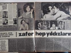 Ses Haftalık Aktüalite Sinema Tiyatro Müzik ve Gençlik Mecmuası Dergisi - 20 Mayıs 1972 - Sayı:21 - Fatma Girik - Ayhan Işık - Türkan Şoray - Mine Mutlu - Ekrem Bora - Öztürk Serengil - Leyla Sayar - Orhan Günşiray - Münir Özkul - Hülya Koçyiğit - Yeşim Okçugil - Zeynep Değirmencioğlu - Neriman Tüfekçi - Cem Karaca - Emel Sayın - Barış Manço - Zeki Müren - Esin Afşar - Faruk Yener - Muhittin Sadak - Yalçın Tura - OMO Deterjan Reklamı - Kerime Nadir - Jirair Aslan - Erdo Vatan - Meral Onuk - Şükran Güngör - Pekcan Koşar - Yıldız Kenter - Gary Cooper - Kartal Tibet - Yıldırım Gencer - Ülkü Özen - Necati Er - Kadir Savun - Ahmet Mekin - Okuyucunun Sesi - AEG Buzdolabı Reklamı - Dergi Tam Değildir Sadece 24 Sayfası Mevcuttur