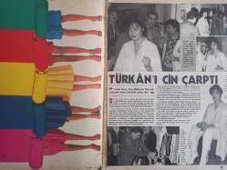 Ses Haftalık Aktüalite Sinema Tiyatro Müzik ve Gençlik Mecmuası Dergisi - 27 Mart 1982 - Sayı:13 - Ahu Tuğba - Nazan Şoray - Türkan Şoray - Françoise Sagan - Rama Margarin Reklamı - Arçelik Televizyon Reklamı fotoğraf ve haberi - Dergi Tam Değildir Sadece 6 Sayfası Mevcuttur