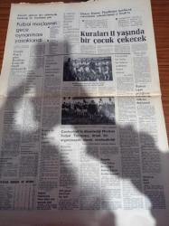 Cumhuriyet Gazetesi - 26 Aralık 1973 - İsmet İnönü Öldü - Mehmet Barlas-Ara Güler-Futbol Maçlarının Gece Oynanması Yasaklandı - Dünya Kupasına Katılacak Takımların Eşleştirilmesi 5 Ocak'ta - Eski Cumhurbaşkanı İsmet İnönü 90 Yaşında - İsmet İnönü'nün Sözleri - Fahri Korutürk - Naim Talu - Dev Genç - Oktay Akbal - Altan Öymen