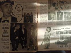 Ses Haftalık Aktüalite Sinema Tiyatro Müzik ve Gençlik Mecmuası Dergisi - 27 Temmuz 1968 - Sayı:31 - Audrey Hepburn - Hülya Koçyiğit - Melek Koçyiğit - Adalet Soydan - Selim Soydan - Kartal Tibet - Türkan Şoray - Olcayto - İzzet Günay - Arçelik Buzdolabı Reklamı - Warren Beatty - Leslie Caron - Julie Christie - Natalie Wood - Faye Dunaway - Vanessa Redgrave - Sema Özcan - Tülin Elgin - Eşref Kolçak - Ergun Köknar - Çetin İpekkaya - VOG EVA Külotları - İsmail Dümbüllü - Hüseyin Baradan - Hulusi Kentmen - Şahin Tek - Vali Vefa Poyraz - Vasfi Rıza Zobu - Alpay - Fikret Hakan - Ediz Hun - Muhittin Paydaş - Peter Sellers - Mia Farrow - Sopiha Loren - Pe Re Ja Kolonya Reklamı fotoğraf ve haberi - Dergi Tam Değildir Sadece 22 Sayfası Mevcuttur