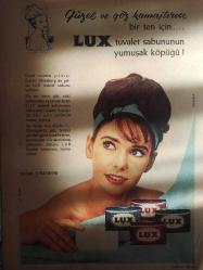 Ses Haftalık Aktüalite Sinema Tiyatro Müzik ve Gençlik Mecmuası Dergisi - 6 Nisan 1963 - Sayı:15 - Semra Sar - 1 Yıldız Arıyoruz haberi - Orhan Günşiray - Müzik Albümü - Perry Como - Sara Korle - Red Skelton - Barbara Stanwyck - Rod Steiger - James Stewart - Türkan Şoray - Hilmi Rit - Burhaneddin Ökte - Lux Sabun Reklamı fotoğraf ve haberi - Dergi Tam Değildir Sadece 8 Sayfası Mevcuttur