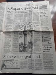 Cumhuriyet Gazetesi - 3 Ağustos 2002 - 12 Dev Adam Brezilya'ya Teslim - Formula 1'de İzmir Öne Çıkıyor - İyi Niyet Oyunları - Sotiris Kondilis 17 Kasım Örgütü'yle Bağlantısını Doğrularken Müsteşar Ö. Haluk Sipahioğlu'nu Öldürdüğünü Söyledi - Terör Suçlarında Da İdamın Kaldırılması Kabul Edildi - Türk Rock'ının Delikanlıları MFÖ - Kemal Derviş Solda Birlik Turunda - Recep Tayyip Erdoğan'ın Siyaset Umudu Tükeniyor