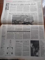 Cumhuriyet Gazetesi - 19 Ağustos 1997 - Güneydoğu Öyküleri Yazı Dizisi - Sarı Fırtına Metin Tekin'den Son Fırtınalar - Hacı Bektaş'ta Bomba Çelişkisi - İsrail'le Hizbullah Çatıştı - Türkiye KKTC Ortaklık Süreci Hızlanıyor - Kesintisiz Eğitim Deliniyor - Bülent Ecevit - Refah Partisi Pes Etmedi