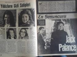 Ses Haftalık Aktüalite Sinema Tiyatro Müzik ve Gençlik Mecmuası Dergisi - 22 Aralık 1973 - Sayı:52 - Filiz Akın - Cüneyt Arkın - Hürrem Erman - Türkan Şray - İrfan Ünal - Tarık Akan - Emel Sayın - Fatma Girik - Memduh Ün - Tamer Yiğit - Berker İnanoğlu - Zeynep Değirmencioğlu - Zeynep Aksu - Ümit Utku - Neşe Karaböcek - Jack Palance - Emel Sayın - Müşfi Kenter - Zeki Müren - Ertem Eğilmez - Halit Kıvanç - Barış Manço - Meral Taygun - Genco Erkal - Haldun Taner - Erdoğan Engin - Ünal Büyükgönenç - Cengiz Teoman - İlker İnanoğlu - Necdet Tosun - Cüneyt Arkın - Nino Varon - Ayhan Işık - Kartal Tibet - VOG Çorap Reklamı - Lee Marvin - Hikmet Münir Ebcioğlu - Murat 124 Araba Reklamı fotoğraf ve haberi - Dergi Tam Değildir Sadece 16 Sayfası Mevcuttur