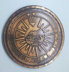 Zırhlı Birlikler  Okulu Ve Eğitim Tümen Komutanlığı Madalyon ( Tek Yüzlü )