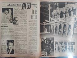 Ses Haftalık Aktüalite Sinema Tiyatro Müzik ve Gençlik Mecmuası Dergisi - 8 Aralık 1962 - Sayı:55 - Ulla Nielsen - Ann Smyrner - Jeanne Moreau - Johnny Hallyday - Cliff Richard - Clark Gable - Diana McBain - Jean Paul Belmondo - Burt Lancaster - Rock Hudson - Dorothy Lamour - Jerry Lewis - Nicholas Ray - Ateş Parçası filmi - Zeynep Değirmencioğlu - Hulki Saner - Hulusi Kentmen - Önder Somer - Suphi Kaner - Mualla Sürer - Tijen Par - Leyla Sayar - Göksel Arsoy - Erol Keskin - Asuman Korad - Muammer Karaca - Zafer Önen - Tevhid Bilge - İlhan Gençer - Millie Perkins - Connie Stevens - Brigitte Bardot fotoğraf ve haberi - Dergi Tam Değildir Sadece 16 Sayfası Mevcuttur