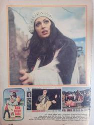 Ses Haftalık Aktüalite Sinema Tiyatro Müzik ve Gençlik Mecmuası Dergisi - 8 Mart 1975 - Sayı:10 - Ali Rıza Binboğa - Türkan Şoray - Ediz Hun - Güllü Geliyor Güllü filmi - Sonbahar Rüzgarları filmi - Ateşli Çingene filmi - Dergi Tam Değildir Sadece 2 Sayfası Mevcuttur -