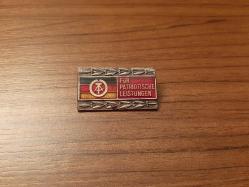 DOĞU ALMANYA KOMÜNİST DÖNEMİ ASKERİ VATAN SEVER ROZETİ - MADALYA B9777