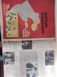 Ses Haftalık Aktüalite Sinema Tiyatro Müzik ve Gençlik Mecmuası Dergisi - 29 Nisan 1972 - Sayı:18 - Fatma Belgen - Aytaç Arman - Kerime Nadir - Nejat Saydam - Metin Serezli - Türkan Şoray - Tarık Akan - Yalçın Gülhan - Murat Köseoğlu - Acar Köseoğlu - İlker İnanoğlu - Ediz Hun - Zeki Müren - Fatma Girik - Filiz Akın - Selpak Mendil Reklamı - Brian Forbes - Yılanların Gecesi filmi - Azat Kuşu filmi - Kopuk filmi - Tülin Örsek - Hikmet Münir Ebcioğul - Yapı ve Kredi Bankası Reklamı fotoğraf ve haberi - Dergi Tam Değildir Sadece 12 Sayfası Mevcuttur