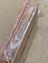 Eski Yeni Harman jelatinde kapalı sigara pakedi Milli savunma vergisi dahil 350 kuruş kolleksiyonluk