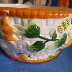 Porselen Sepet Rölyefli