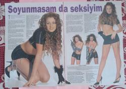 Magazin Dergi önlü arkalı 6 sayfa Pınar Eliçe,İzzet Yıldızhan,Zeynep Mansur,Sibel Turnagöl,Gülay Eralp,Yeşim Vatan,Yaşar,Esra Balamir Hüsamettin Kavi,Ali Sabancı ,Vuslat Doğan Sabancı Fedon Nuray-Nizamettin Mertcan,Nedim Binler, Handan Taşkın ,Petek Dinçöz,Yeşim Erçetin,Önder Fırat,Sezen Aksu,Berke Hürcan   28*41cm