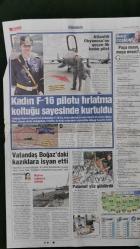 Sözcü Gazete 3 Eylül 2014 Paşa Kimden Korkuyorsun !,Org.Necdet Özel,Kemal Kılıçaroğlu,Yüzbaşı Burcu Arpacı,Ahmet Davutoğlu,Sıla Şahin,Hasan Ruhani,Yeşim Ceren Bozoğlu,Burcu Kara,Yağmur Ünal,Bade İşçil,Defne Samyeli,Gökhan Keser,Niran Ünsal,Demet Akalın,Nur Fettahoğlu,Muazzez Ersoy,Gizem Karaca,Tan Taşçı,Selami Şahin,Feridun Düzağaç,Beşar Esad